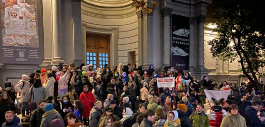 Były piłkarz może zostać prezydentem. W sobotę kontrowersyjne wybory w Gruzji