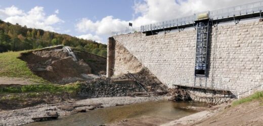 Politechnika Krakowska pro bono szkoli po powodzi