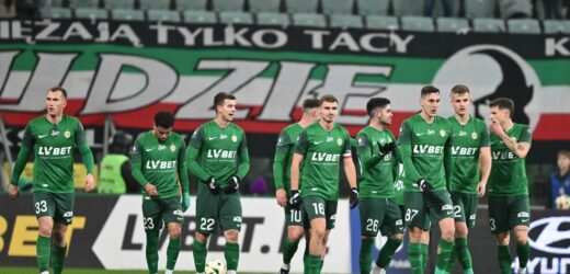 Śląsk Wrocław zamyka tabelę Ekstraklasy i przeprasza kibiców
