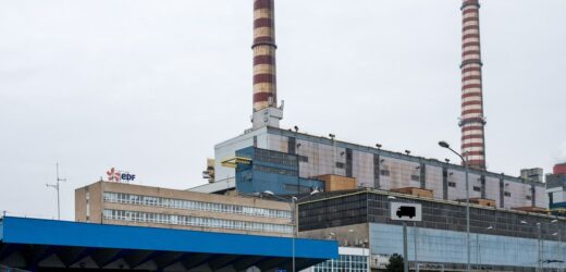 W obronie elektrowni węglowych. Przynieśli do ministerstwa petycję i „zestaw ratunkowy”