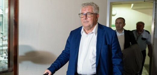 Jest akt oskarżenia przeciwko Ryszardowi Czarneckiemu. Chodzi o „kilometrówki”