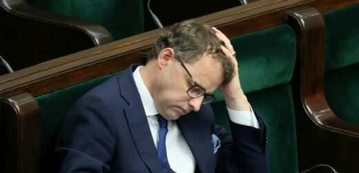 „Takiej ewentualności ustawodawca nie przewidział”. Sejm musi płacić Romanowskiemu