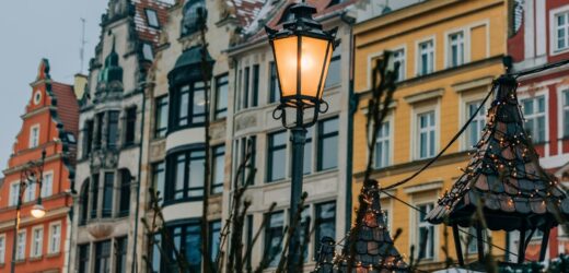 Wigilia jednak ze śniegiem? Najnowsza prognoza IMGW na święta