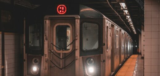 ​Szokujące zabójstwo w metrze w Nowym Jorku. Sprawca podpalił śpiącą pasażerkę