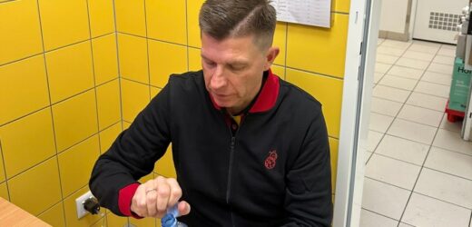 Z Sejmu do sklepu. Ryszard Petru pracował w Wigilię, jak zapowiadał