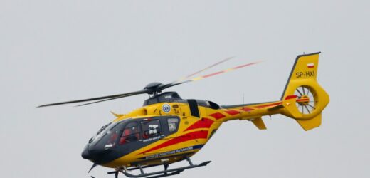 ​Karetka zderzyła się z autem osobowym w Małopolsce. Lądował śmigłowiec LPR
