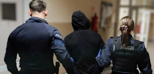 Podpalił krzyż na Niedźwiedniku. 45-latek usłyszał zarzuty