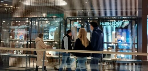 Ukradli biżuterię za około 1,5 mln zł. Nowe fakty ws. napadu w Warszawie