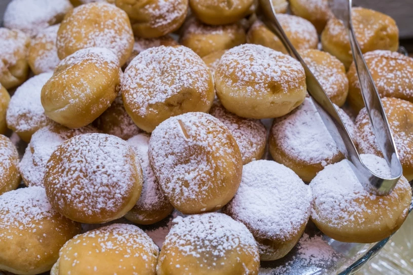 Pączki, które zawsze się udają. Pyszny i prosty przepis siostry Anastazji