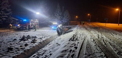 Na drogach lodowisko, śnieżyce ograniczają widoczność. Uwaga, kierowcy