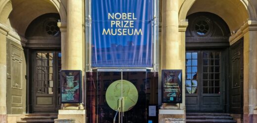 Dwaj Polacy nominowani do Nagrody Nobla. Odtajniono dokumenty