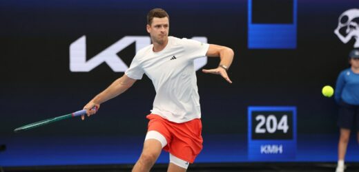 Świetny początek Polski w półfinale United Cup. Pewna wygrana Hurkacza