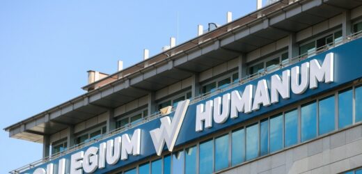 Ukończył Collegium Humanum. Zrezygnował z funkcji przewodniczącego rady nadzorczej