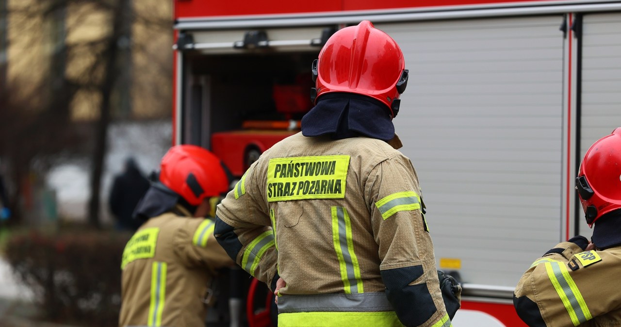 Wśród poszkodowanych troje dzieci. Groźny pożar na Mazowszu