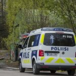 Auto przebiło bariery i wpadło do wody. Tragedia w Finlandii