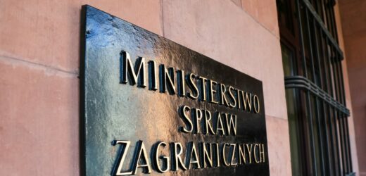 NIK zawiadamia prokuraturę ws. nieprawidłowości w MSZ. W tle afera wizowa