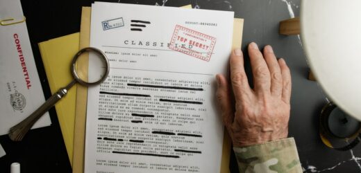 Wpadka, która mogła być kosztowna. Urzędnik zostawił tajne dokumenty