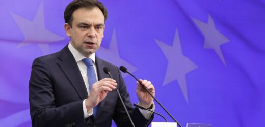 Co z pieniędzmi dla PiS? Jest ruch ministra finansów