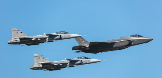 Norweskie myśliwce F-35 wylądowały w Poznaniu. Będą chronić przestrzeń nad hubem w Rzeszowie