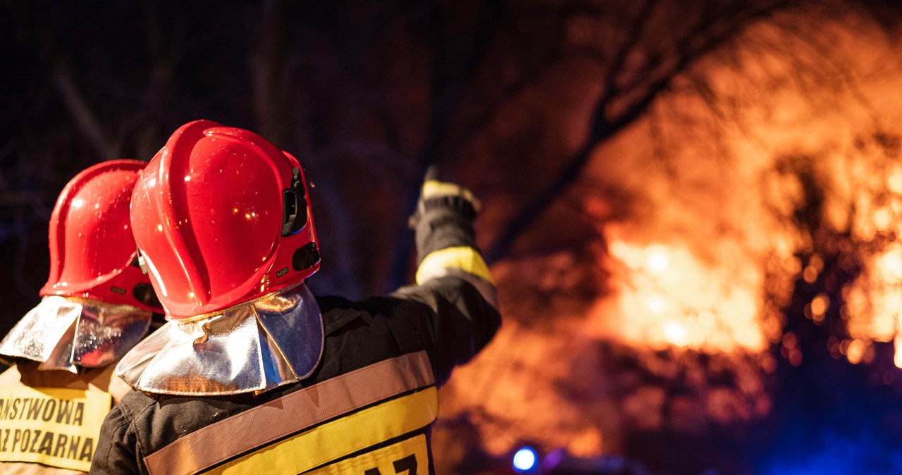 ​Pożar domu w Pogorzanach w Małopolsce. Pięć osób zdążyło się ewakuować