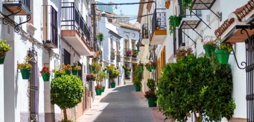 Wzrost cen Polakom niestraszny. Coraz więcej wykupuje domy w Hiszpanii