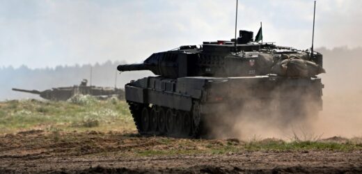 Zaginęło 240 min, wylądowały w sklepowym magazynie. Cztery osoby z zarzutami