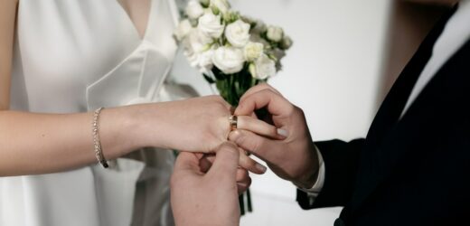 Myślała, że to żart dla zasięgów. Okazało się, że wzięła ślub naprawdę