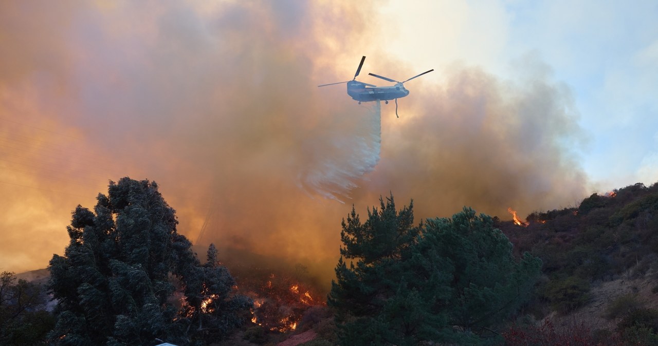 Los Angeles wciąż w ogniu. Już 16 ofiar pożarów