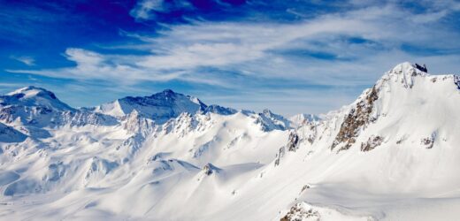 Śmiertelna lawina w Alpach. Dwóch narciarzy nie żyje
