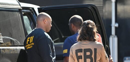 „Zachowajcie czujność”. FBI ostrzega przed „atakami naśladowców”