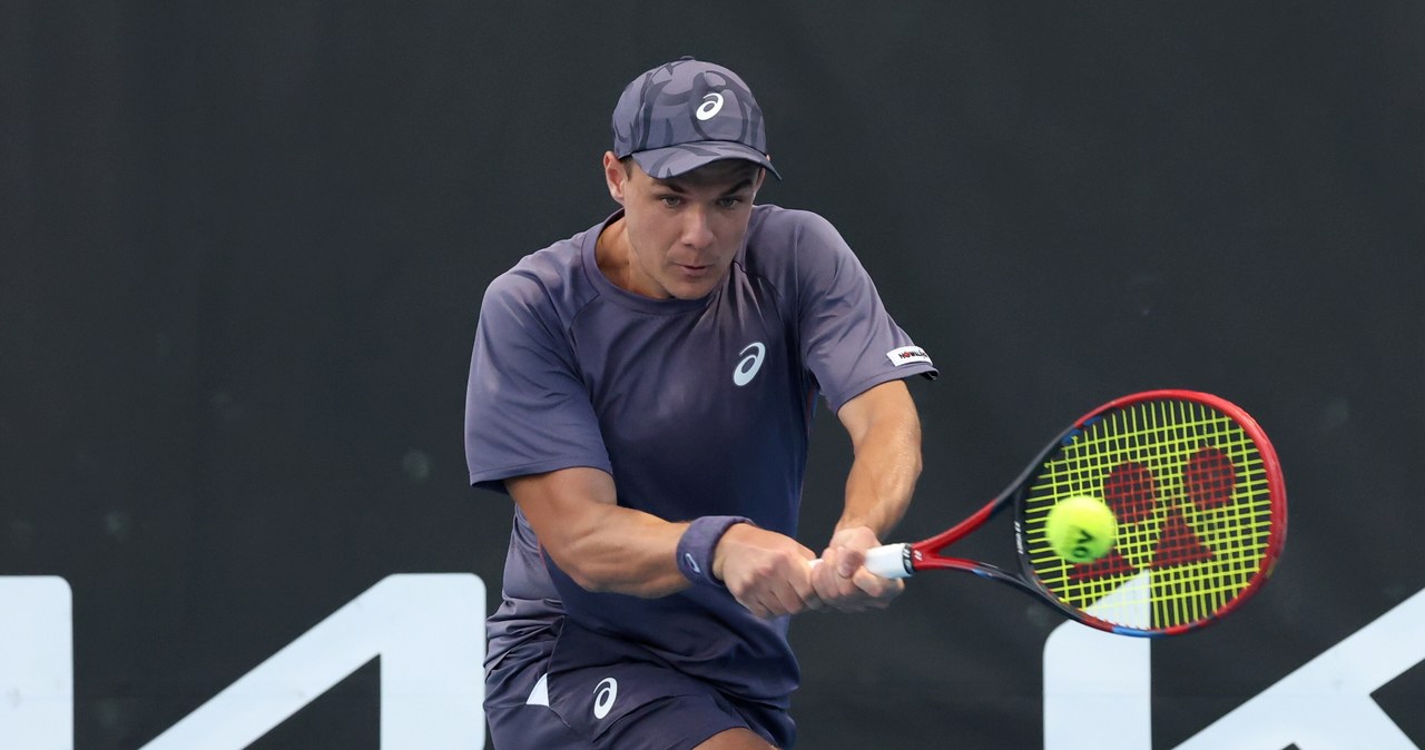 Kamil Majchrzak za burtą Australian Open. Przegrał z Hiszpanem