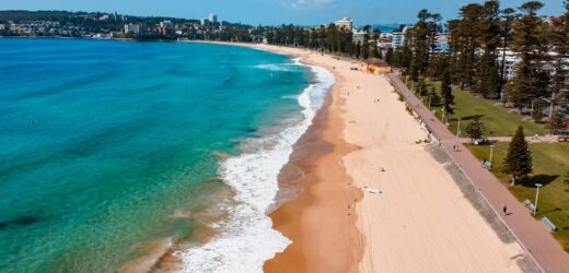Plaże w Sydney zamknięte z powodu obecności tajemniczych kulek