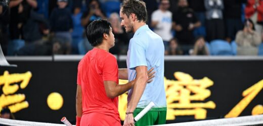Sensacja na Australian Open. Miedwiediew pokonany o trzeciej w nocy