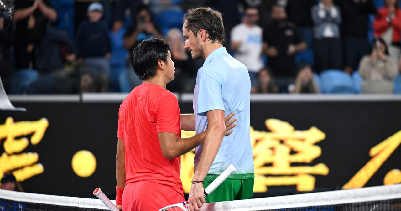 Sensacja na Australian Open. Miedwiediew pokonany o trzeciej w nocy