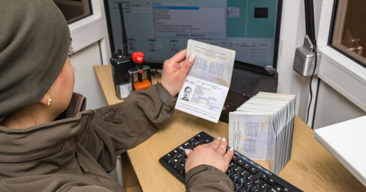 Ukraińcy w Polsce otrzymają zaległe dokumenty tożsamości