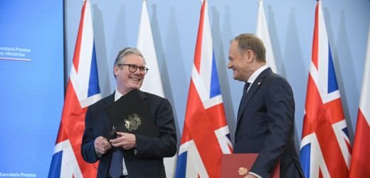 Brytyjski premier w Polsce. Tusk o „ponownym otwarciu”