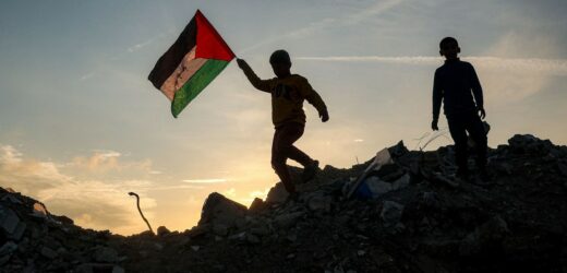 Izrael przeprowadził ataki w Gazie. Hamas przekazał listę zakładników