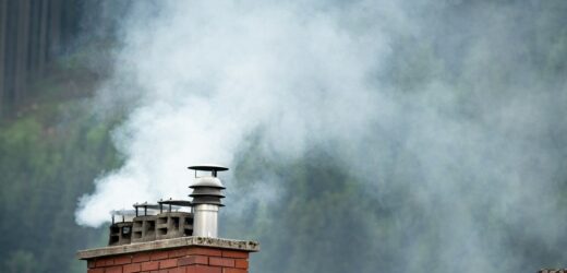 Alert RCB przed smogiem dla dwóch województw. Lepiej nie wychodzić z domów