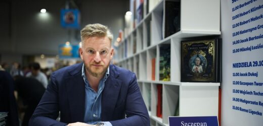 Szczepan Twardoch o wojnie w Ukrainie: Pole walki stało się przezroczyste