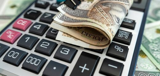 Pensje w sektorze przedsiębiorstw. GUS podał dane za grudzień 2024 r.