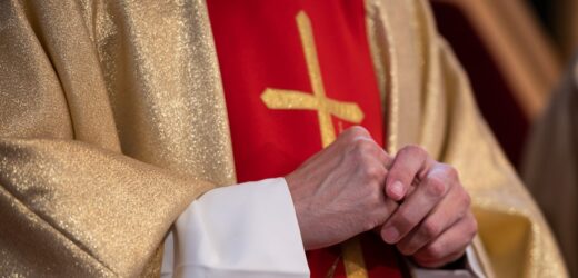 Skandal seksualny w diecezji sosnowieckiej. Ksiądz karnie przeniesiony do stanu świeckiego