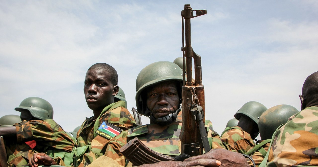 Ponad 600 zatrzymanych uciekło z wojskowego więzienia