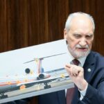 Macierewicz pod lupą ABW. Kolejne nieprawidłowości w podkomisji smoleńskiej