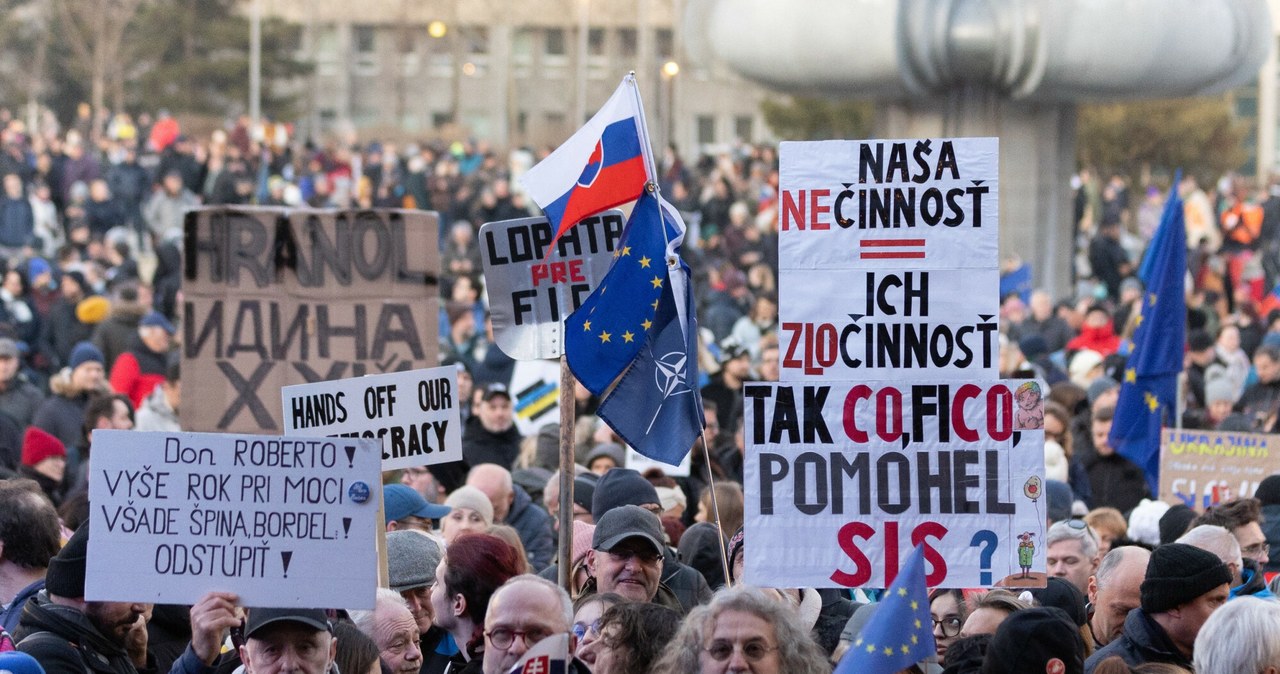 Słowacja w ogniu protestów. Premier Fico twardo o tym, że nie ustąpi