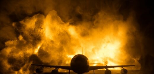 Samolot stanął w ogniu na płycie lotniska. Dramatyczne sceny w Korei Południowej