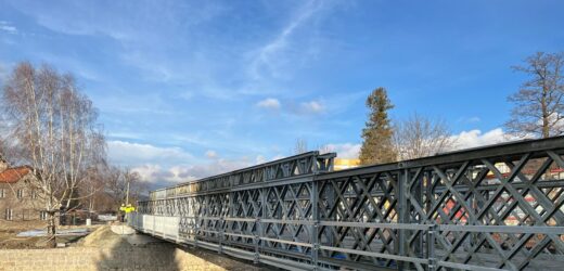 Wiadomo już, kiedy otwarcie mostu tymczasowego w Stroniu Śląskim