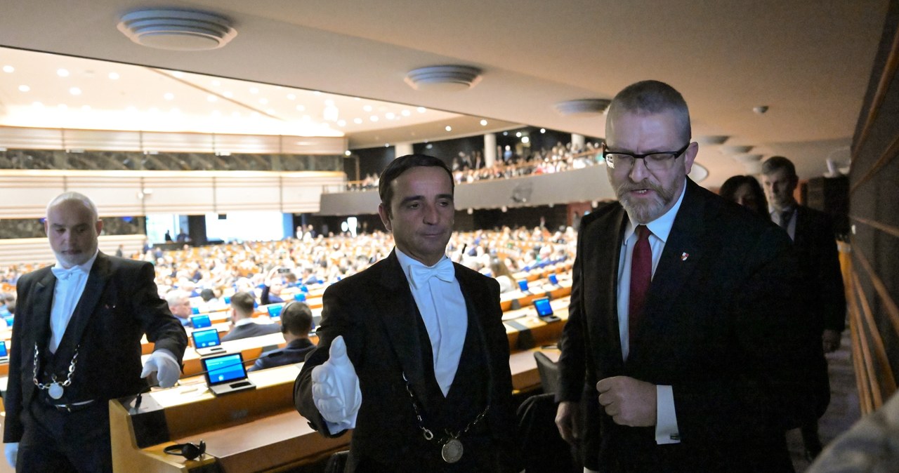 Braun wyrzucony z obrad PE. RMF FM: Może stracić nawet 21 tys. euro