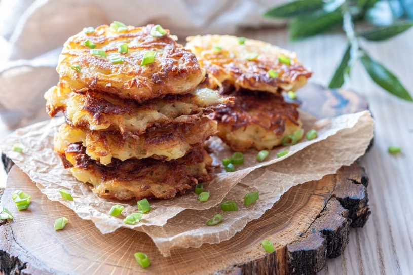 Zapomnisz o ziemniaczanych. Takie placki serwuje gościom Ewa Wachowicz