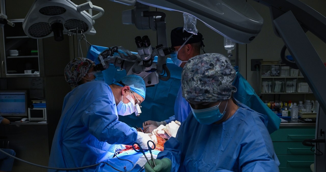 Amputacja i rekonstrukcja piersi. Pierwsza taka operacja w Polsce i Europie