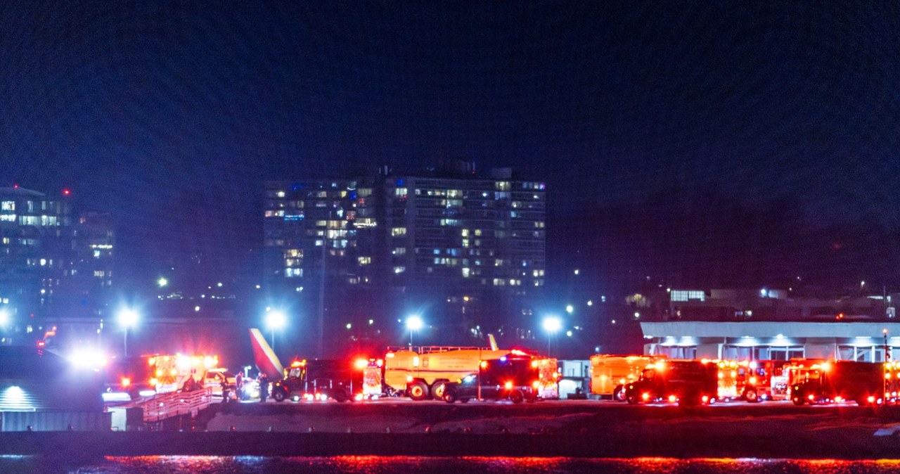 Samolot pasażerski zderzył się z helikopterem koło Waszyngtonu. Są ofiary